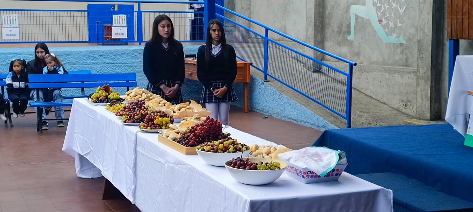 Cena de Pan y Vino
